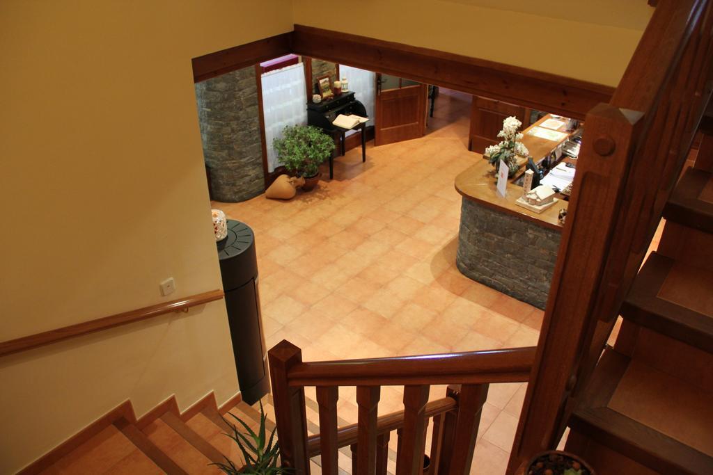 Hotel Rantiner Taull Exterior photo